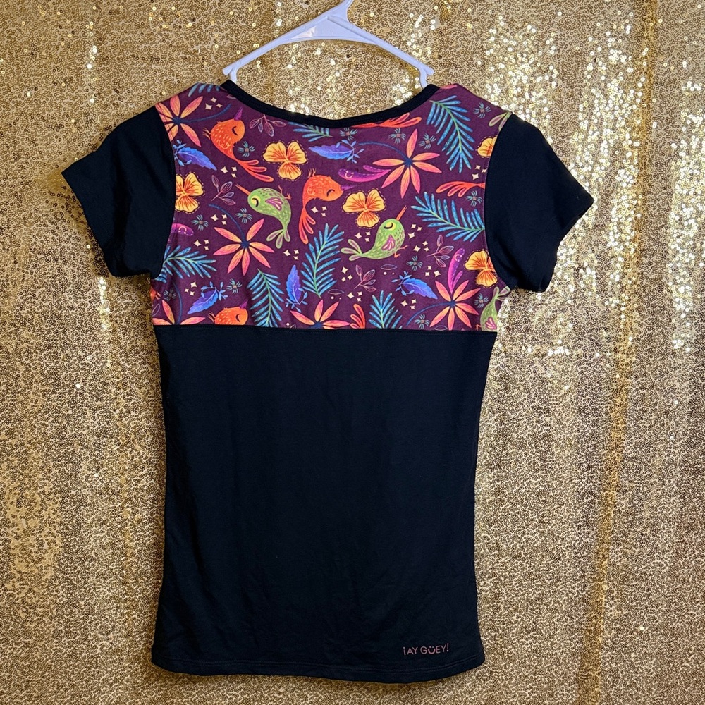 Ay Güey! V-Neck Black Top with Colorful Bird Design - Picture 4 of 8